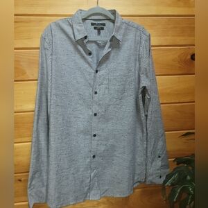 💰⏳️Mark Anthony Men's Slim Fit Size Medium Button Down Shirt